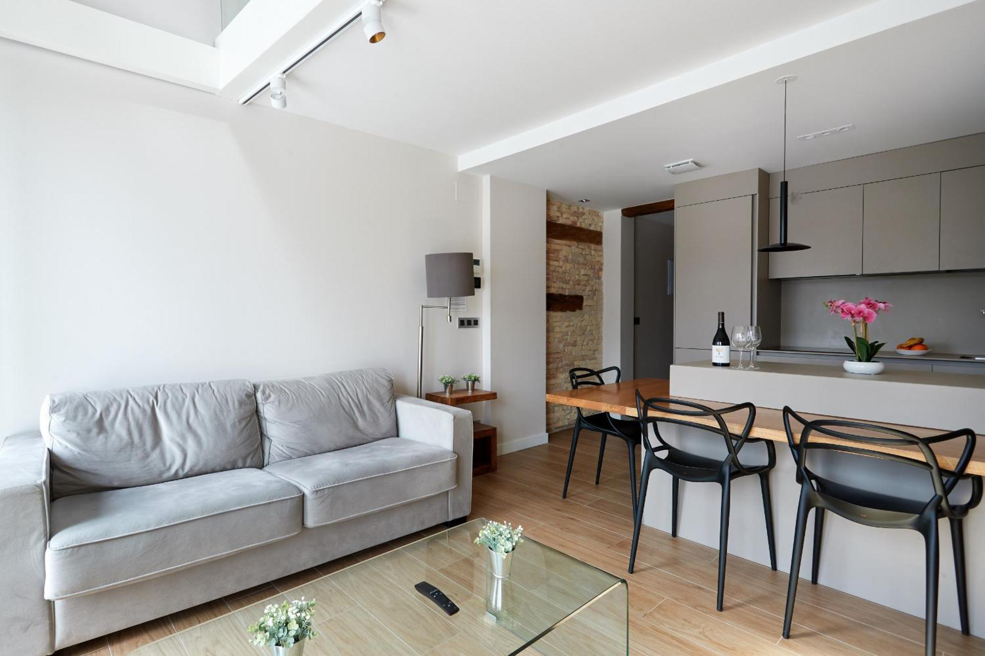 Ferienwohnung Tuapartamento - Boutique Plaza Del Castillo 29 Pamplona Exterior foto